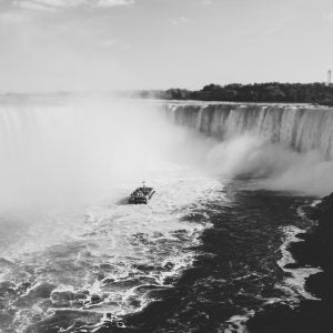 Niagara Cruise (Marc Eymé)