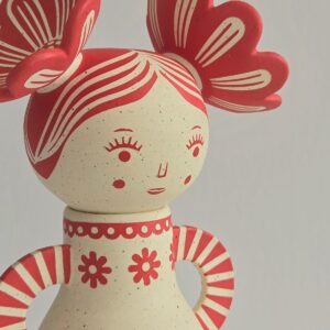 Flower girl- Red (Patricia  Lima)
