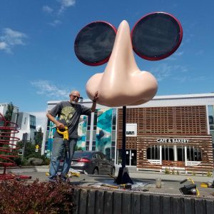 What does the Nose Know? (ronald simmer)