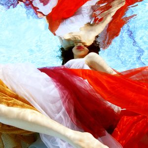 Untitled 1, Underwater Series II (Meaghan Ogilvie)