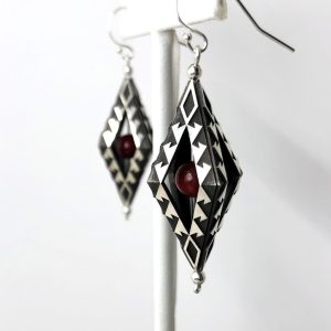 Birdhead earrings (Rana Mireskandari)