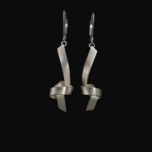 Knotty Dangle Earrings (Amanda Henderson)