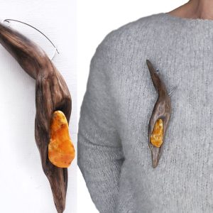 Natural Amber in driftwood statement brooch (Tetyana Lypka)
