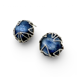 The Azure Shift Studs (Luci Gil)