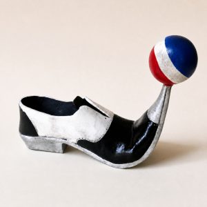 Shoe 2 (Susan Valyi)