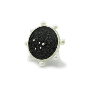 Brooch 4 (Hyewon Jang)