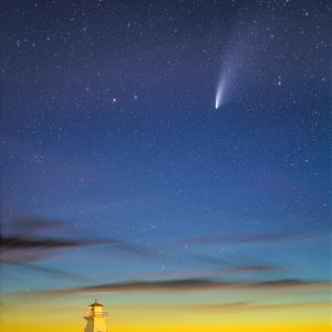Neowise at Sundown (Jonathan Sau)