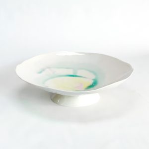Shell Plate on thrown foot (Isabelle Huot)
