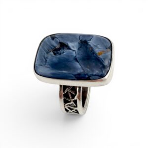 The Tempest Ring (Luci Gil)